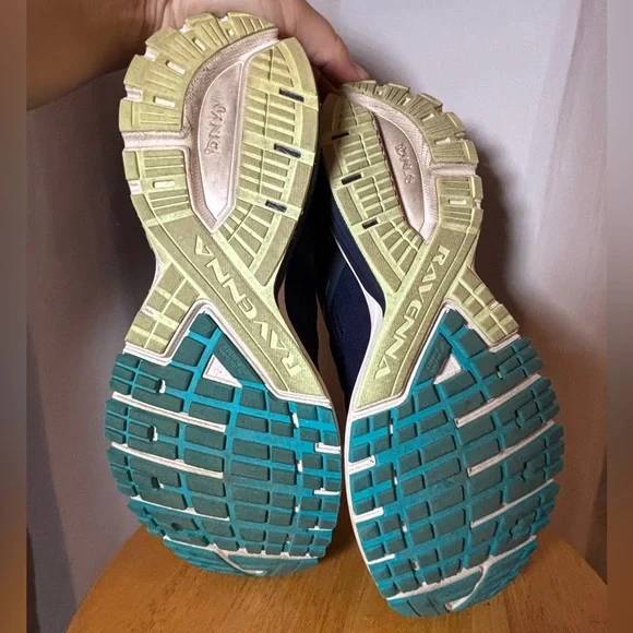 Brooks Ravenna 9 Women’s Size 10 Running Shoes Blue Teal Lightweight EUC - Picture 9 of 9